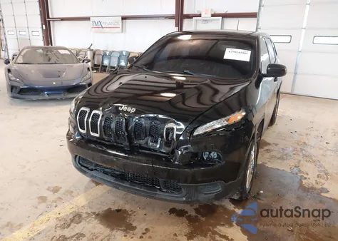 2017 Jeep Cherokee Sport 4X4 from USA, damaged, VIN 1C4PJMAB6HD22697